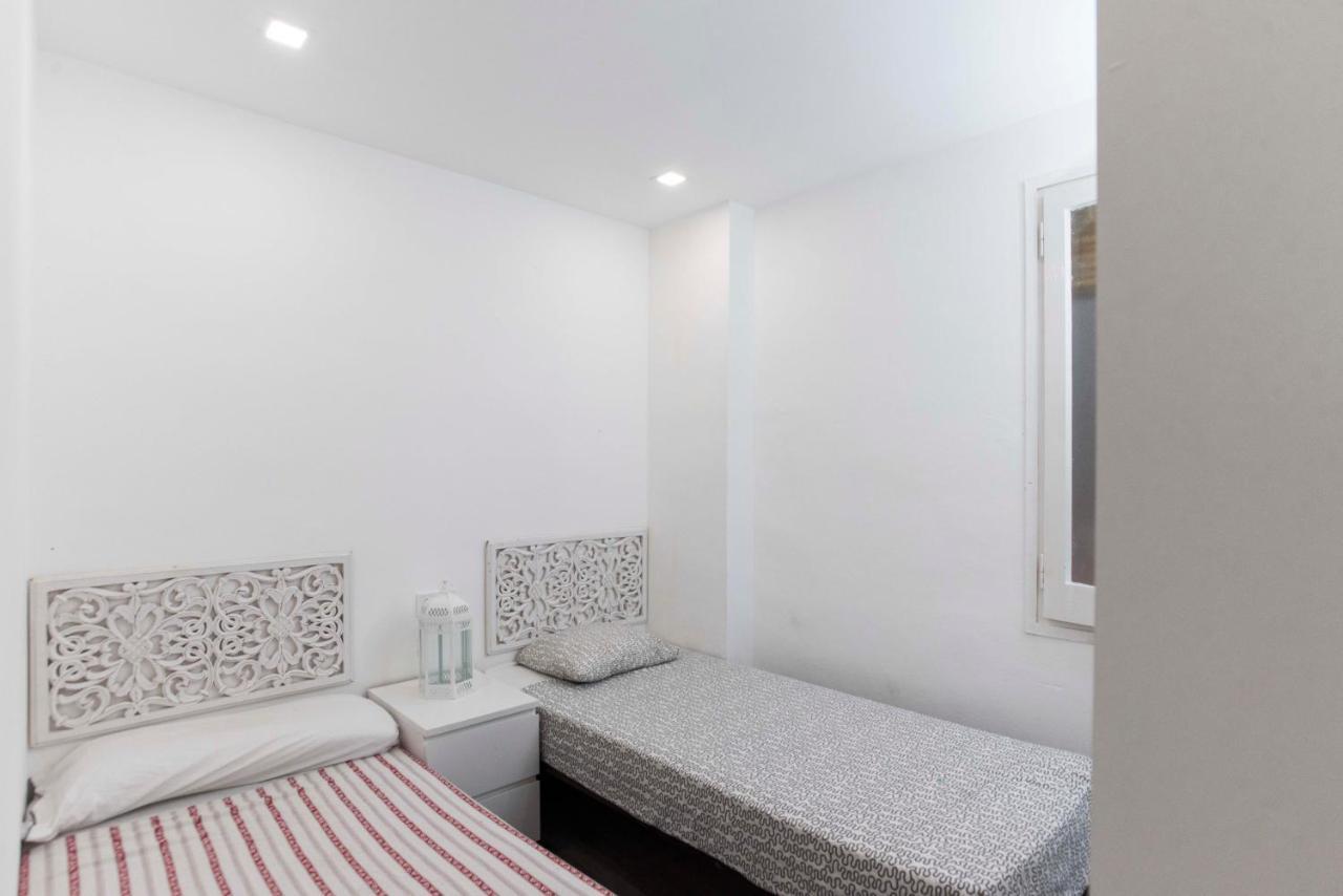Your Home - Mar Bella Beach Apartment Barcelona Buitenkant foto